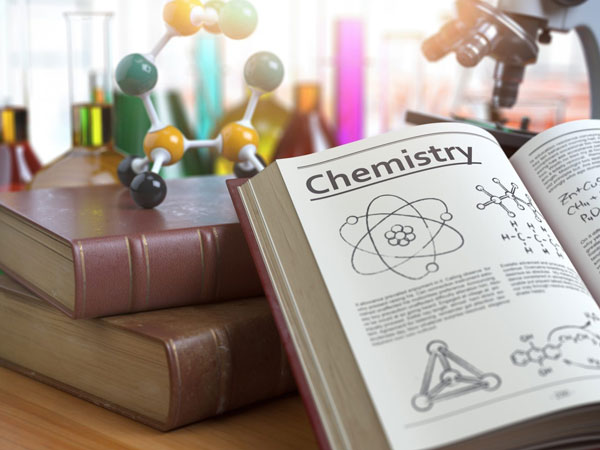 بهترین کتاب‌های کمک درسی شیمی برای کنکور کدامند؟