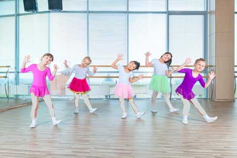 هر آنچه والدین باید قبل از ثبت نام فرزندان در کلاس رقص بدانند